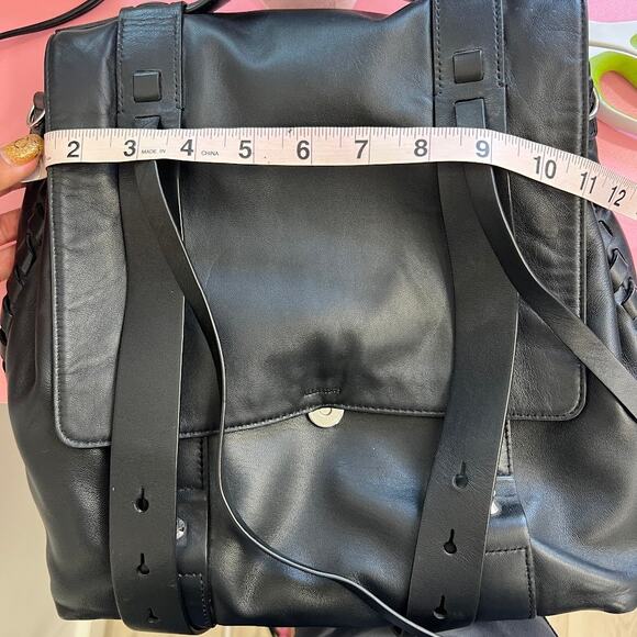 burton deja vu smalls snowboard Feel Good Men's Leather Backpack Anti Bladed Jig mountain terrain with confidence Product Options:8'10